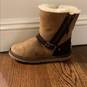 Short Tan and Brown Uggs with Buckle and Zipper